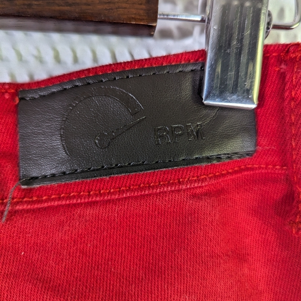 RPM red women's distressed jeans size 30x32 - Picture 6 of 6